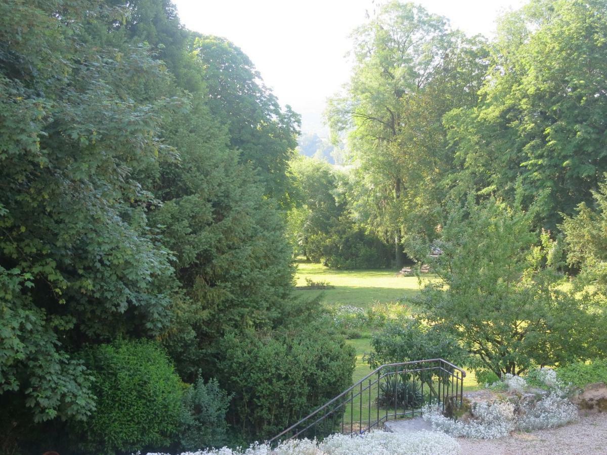 Le Clos - La Chapelle Lombard  Exteriör bild